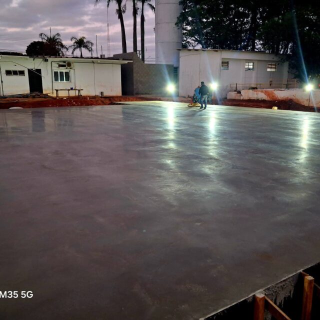 Execução de Piso Industrial: Processos Essenciais e Erros Comuns